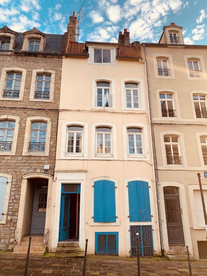 Le Cottage Des Remparts - Face Hotel De Ville Булонь-сюр-Мер Екстер'єр фото