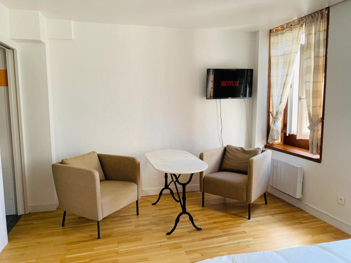 Le Cottage Des Remparts - Face Hotel De Ville Булонь-сюр-Мер Екстер'єр фото